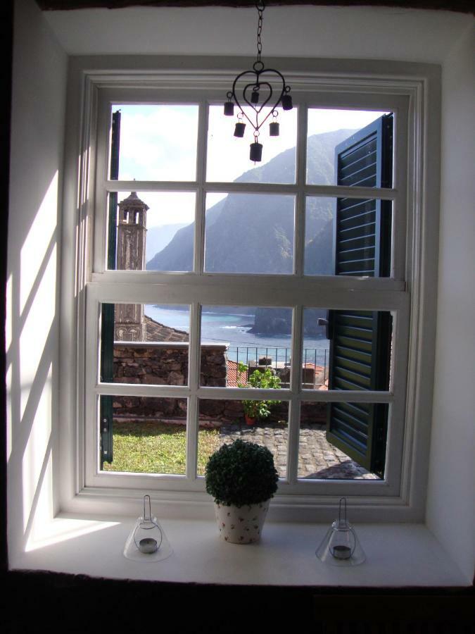 Casa Do Joao Da Eira Villa Seixal  Exterior photo